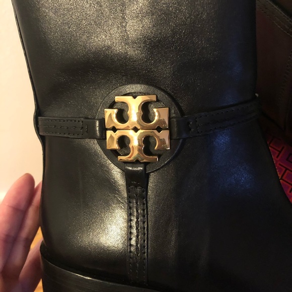 NEW! TORY BURCH BOOTIES - Picture 6 of 7